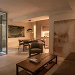 Appartement Quiet Luxury Retreat Design & Comfort Al Duomo Milaan
