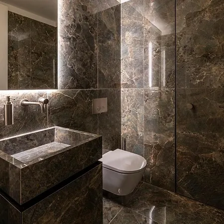 Quiet Luxury Retreat Design & Comfort Al Duomo Milán